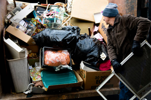 Best Property Management Cleanouts  in Vamo, FL